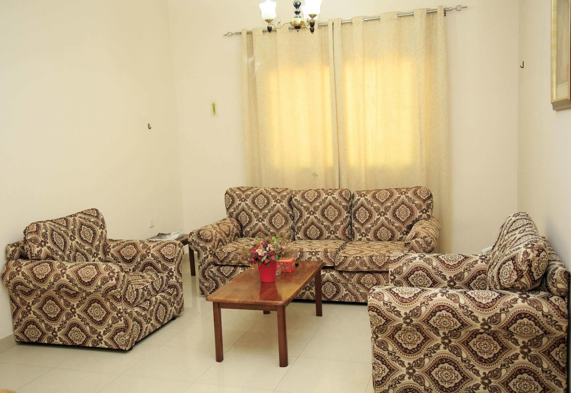 Gulf Hotel Apartment الخليج للشقق الفندقية Muscat Eksteriør billede