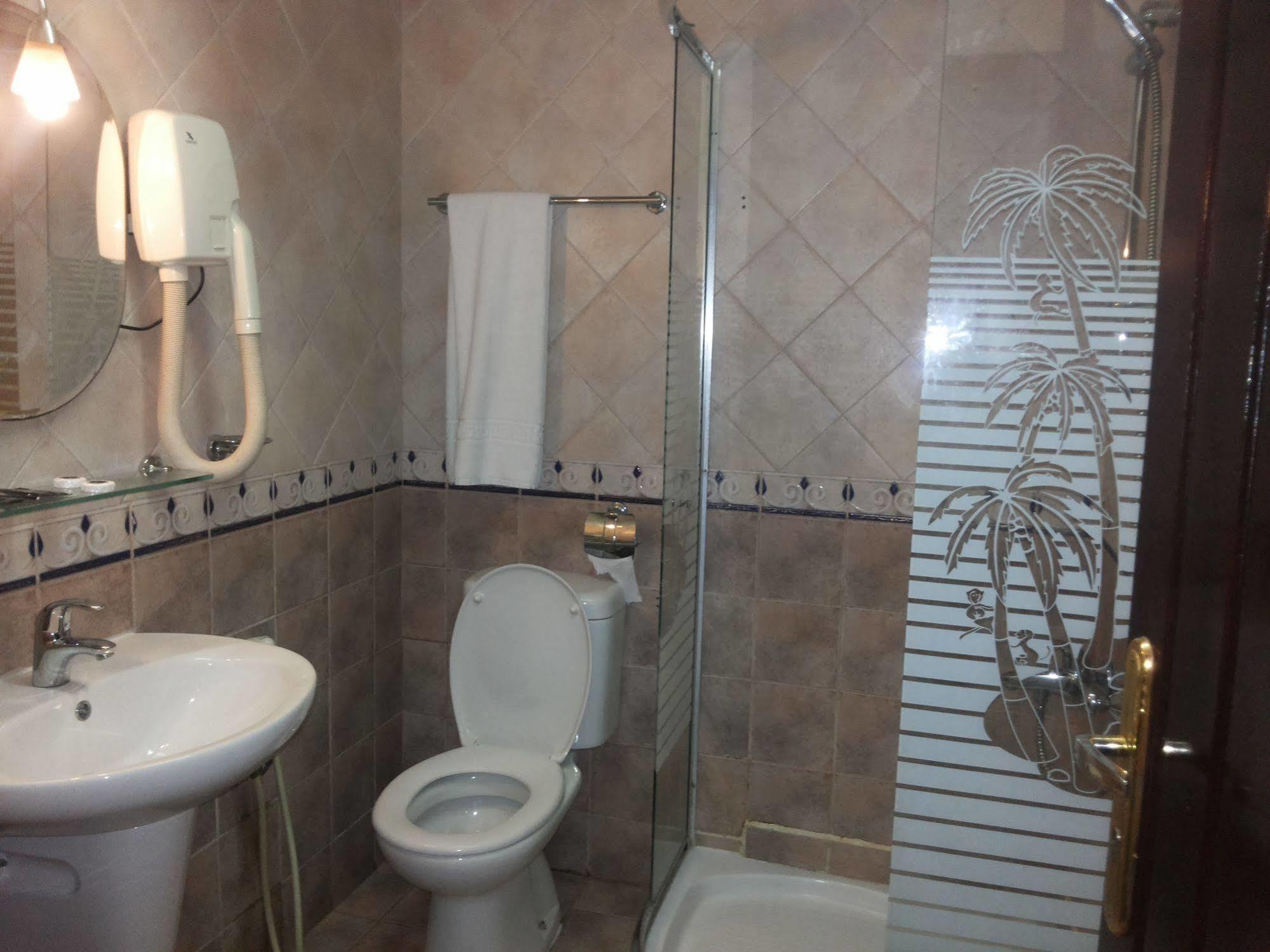 Gulf Hotel Apartment الخليج للشقق الفندقية Muscat Eksteriør billede