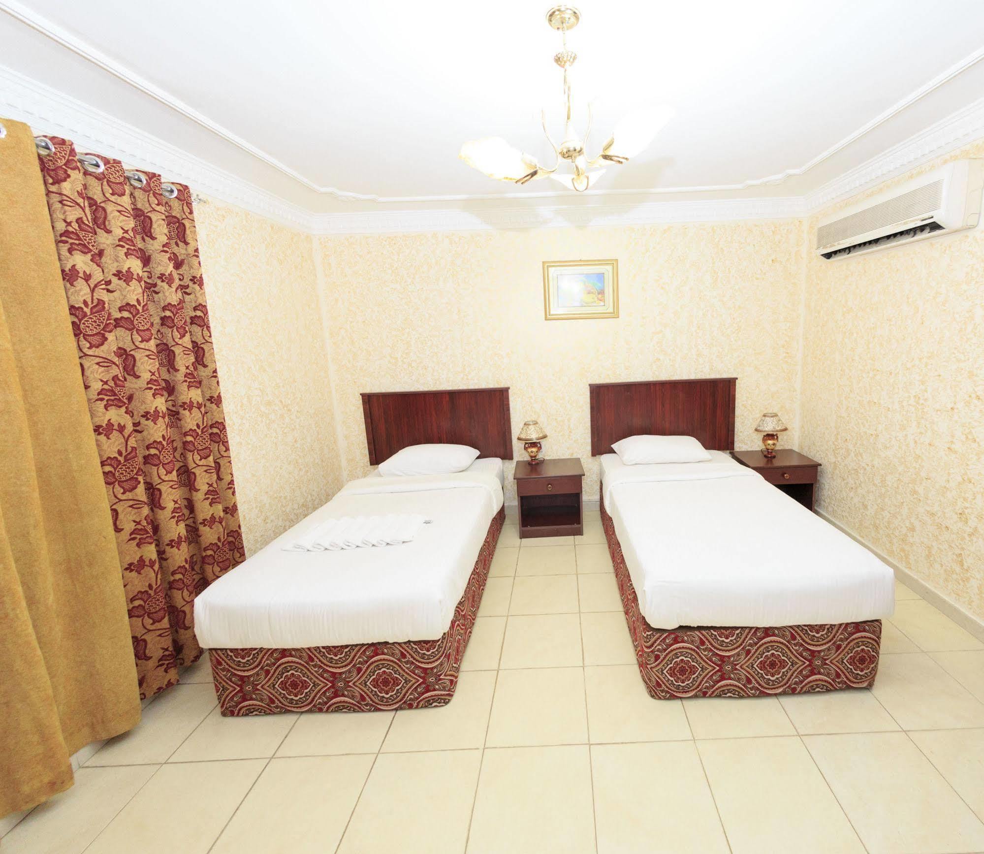 Gulf Hotel Apartment الخليج للشقق الفندقية Muscat Eksteriør billede
